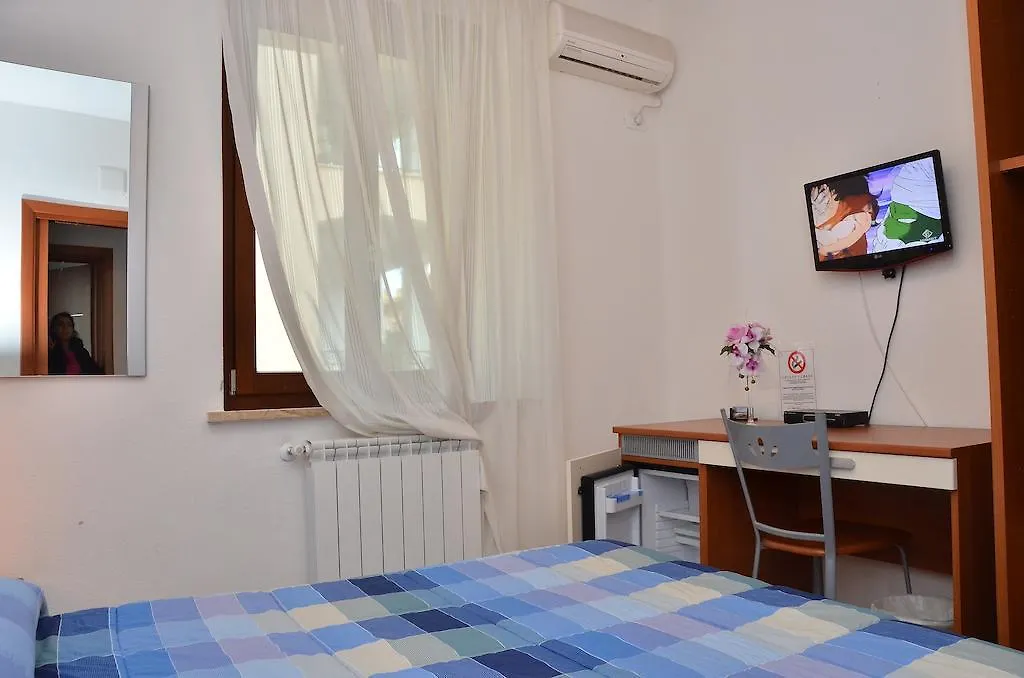 Domo - Guest-House Il Nespolo Fiorito Bed & Breakfast Orosei Italy