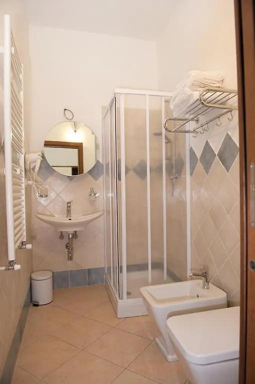 Domo - Guest-House Il Nespolo Fiorito Bed & Breakfast Orosei 0*,  Italy