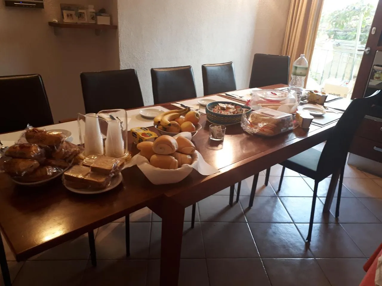 Frühstückspension Bed and Breakfast Domo - Guest-House Il Nespolo Fiorito Orosei Italien