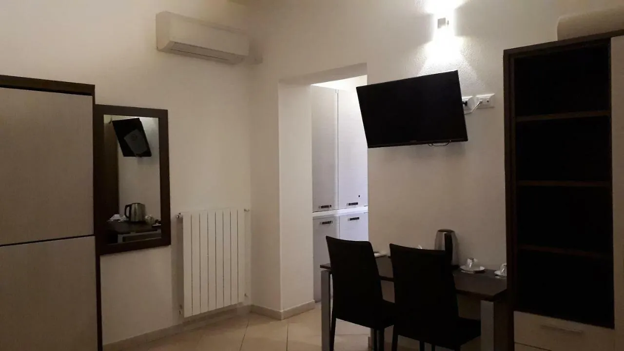 Bed and Breakfast Domo - Guest-House Il Nespolo Fiorito Orosei 0*,